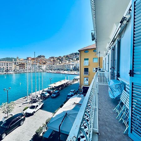 Molo 28 Beach Parking Ac Porto Santo Stefano  Exterior photo